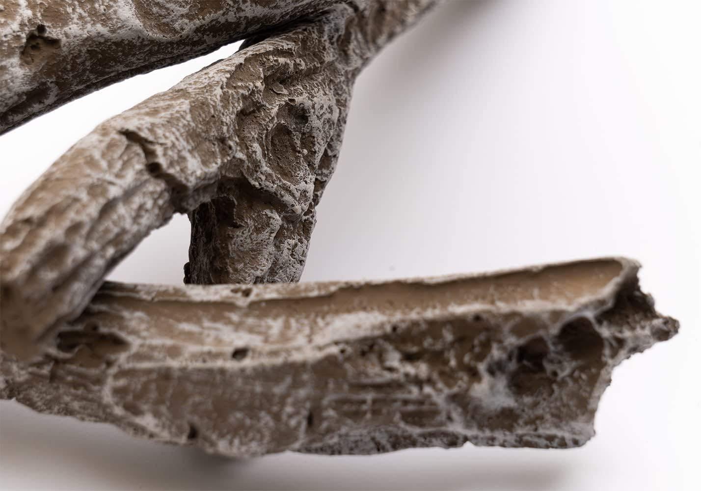 Driftwood Log Kit with Rocks for Entice™ 72 - NEF-DRAK72 - Realistic Driftwood Logs, Natural Looking Rocks, Easy Customization of Entice Electric Fireplace