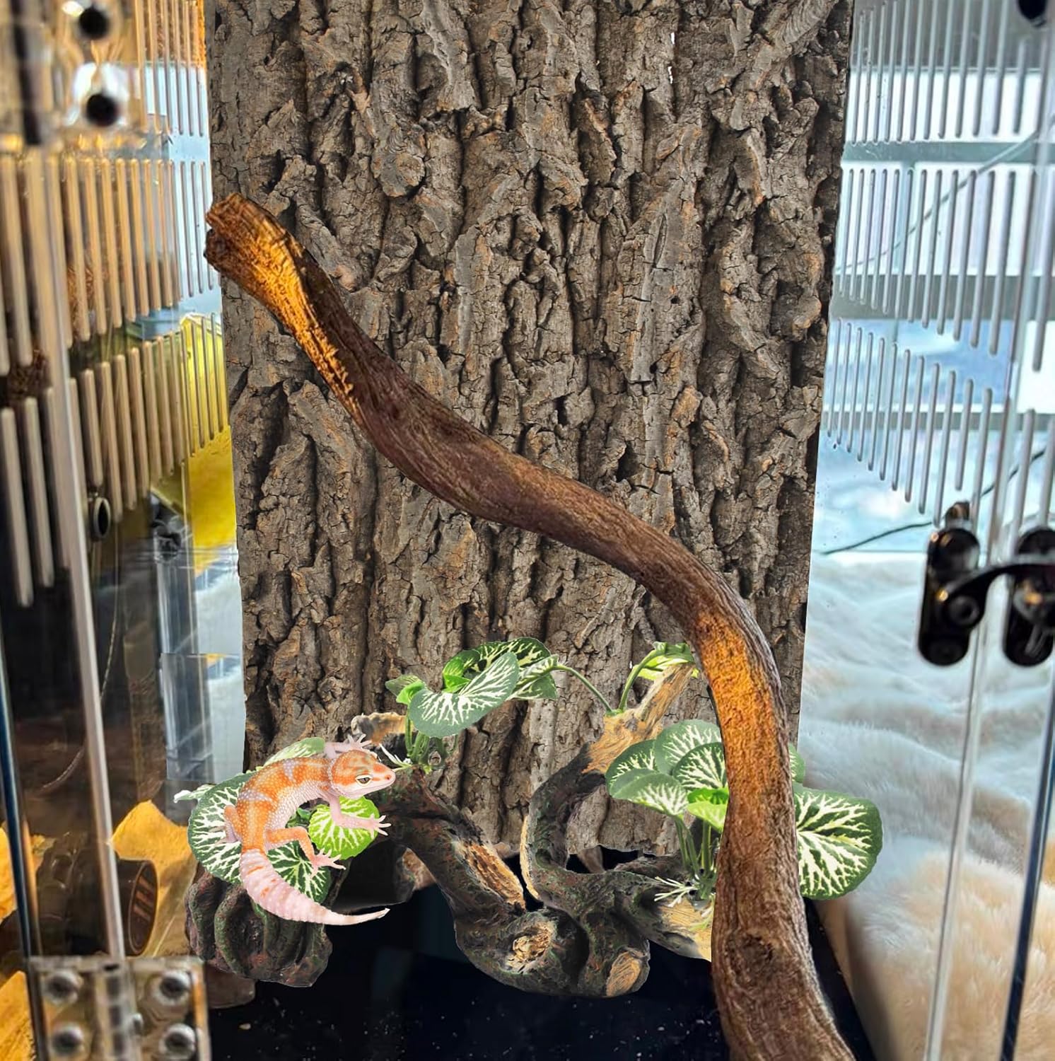 PINVNBY Branches for Reptiles,Crested Gecko Resin Climbing Tree Branch with Hideout Cave Bearded Dragon Tank Accessories Lizard Terrarium Habitat Plant Decorations for Snake Gecko Spider Frog(Green)