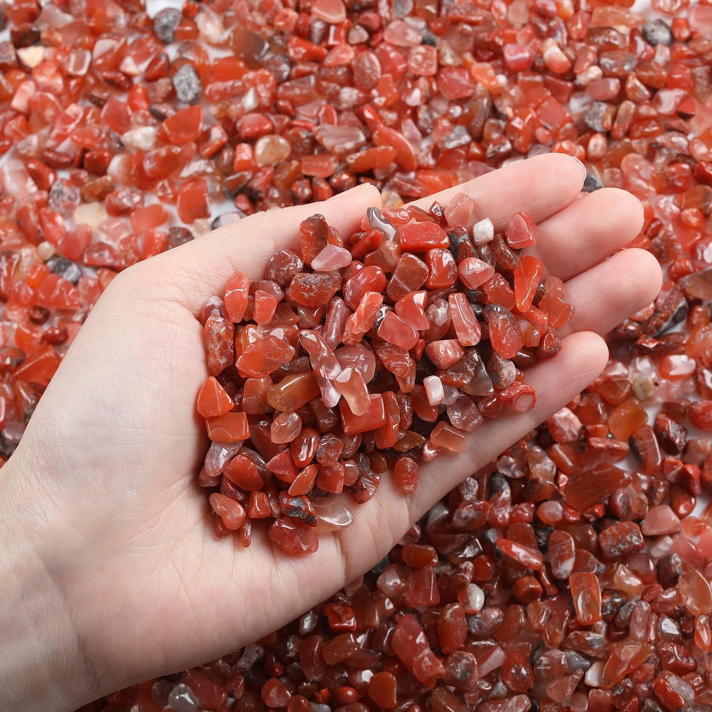 LAIDANLA Red Agate Crushed Stone Crystal Chips Bulk Natural Gemstones Healing Reiki Crystals Mini Quartz Vase Filler Aquarium Gravel 0.55lb